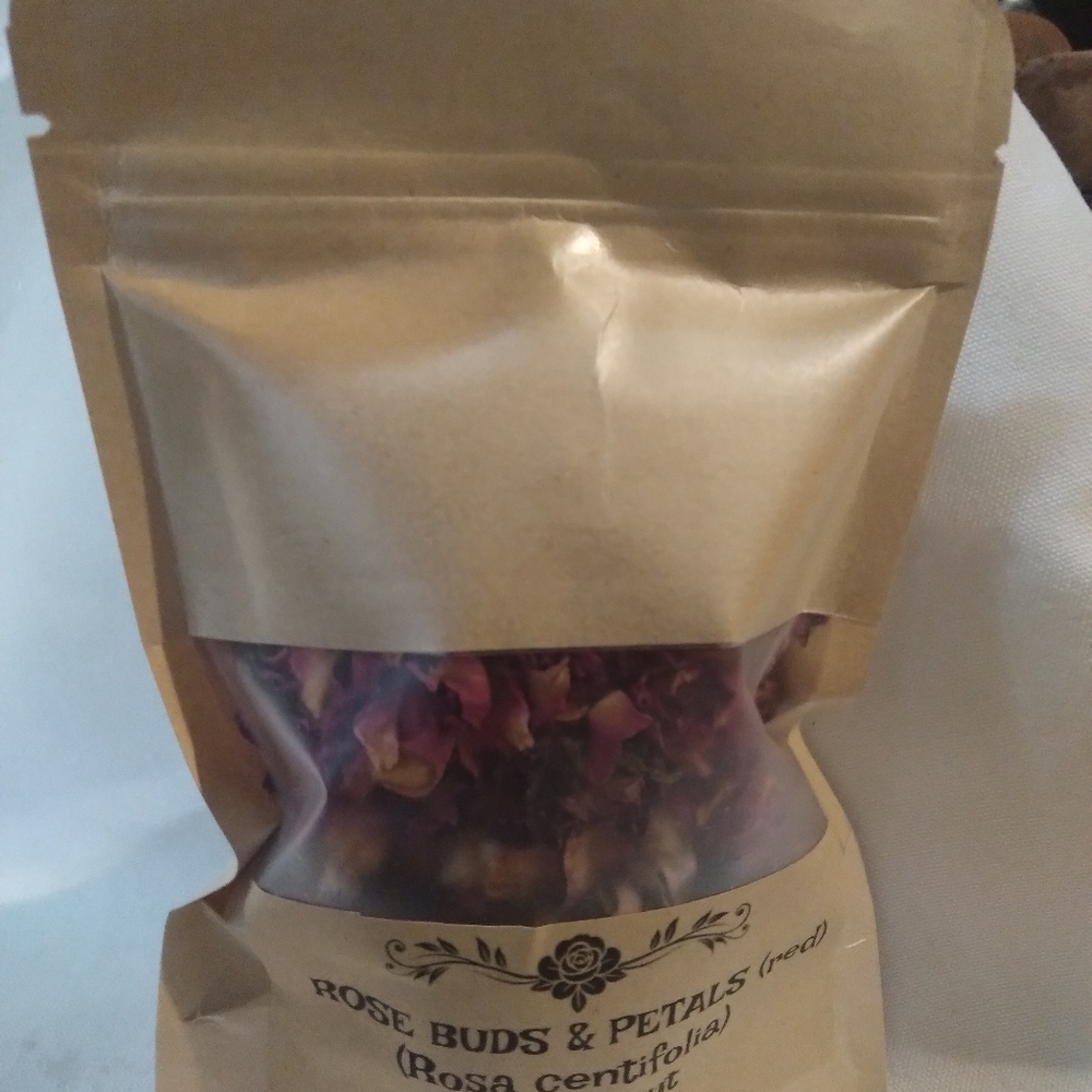 ROSE BUDS & PETALS (Small)